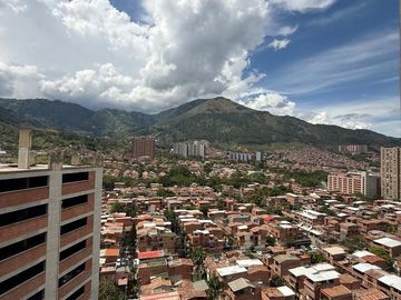 Estrena Apartamento en Venta en Unidad Cerrada, Sector Valerias, Bello, Antioquia..