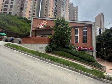 Estrena Apartamento en Venta en Unidad Cerrada, Sector Valerias, Bello, Antioquia..