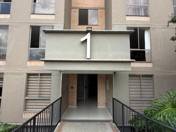 Estrena Apartamento en Venta en Unidad Cerrada, Sector Valerias, Bello, Antioquia..