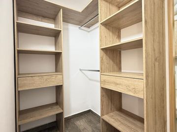 Estrena Apartamento en Venta en Unidad Cerrada, Sector Valerias, Bello, Antioquia..