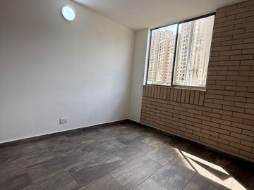 Estrena Apartamento en Venta en Unidad Cerrada, Sector Valerias, Bello, Antioquia..