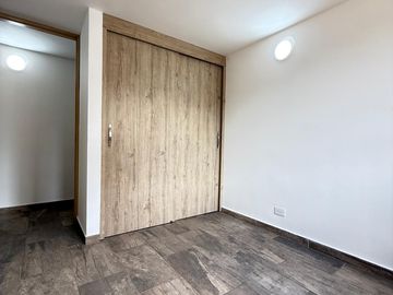 Estrena Apartamento en Venta en Unidad Cerrada, Sector Valerias, Bello, Antioquia..