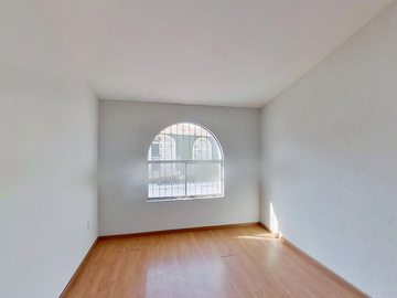 Casa en venta en Col. Díaz Ordaz, Zapopan