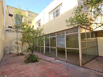 AV. INGLATERRA CASA EN VENTA A 500m DE LA MINERVA INTERESANTE PROYECTO PARA REMO