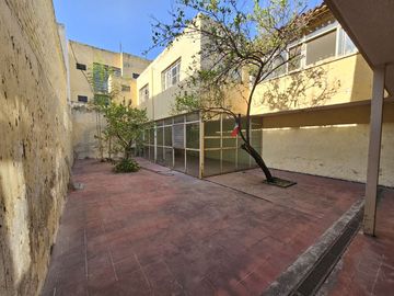AV. INGLATERRA CASA EN VENTA A 500m DE LA MINERVA INTERESANTE PROYECTO PARA REMO