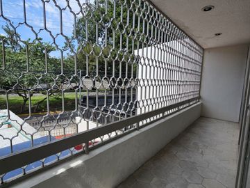 AV. INGLATERRA CASA EN VENTA A 500m DE LA MINERVA INTERESANTE PROYECTO