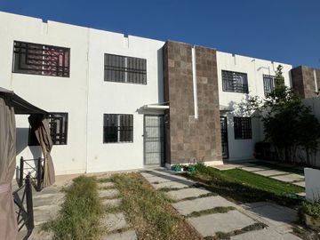 🌳 Casa en Héroes de Pénjamo: casa remodelada ideal para vivir equipada