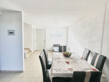 🌳 Casa en Héroes de Pénjamo: casa remodelada ideal para vivir equipada