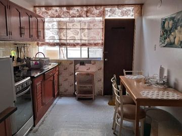 Casa en Venta (Incluye un Departamento) Exclusiva Zona – San Miguel