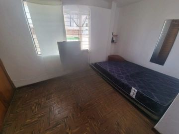 Casa en Venta (Incluye un Departamento) Exclusiva Zona – San Miguel