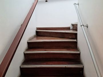 Casa en Venta (Incluye un Departamento) Exclusiva Zona – San Miguel