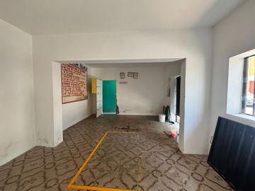 ¡GRAN OPORTUNIDAD! CASA DE 3 PISOS EN INDEPENDENCIA – UBICACIÓN ESTRATÉGICA