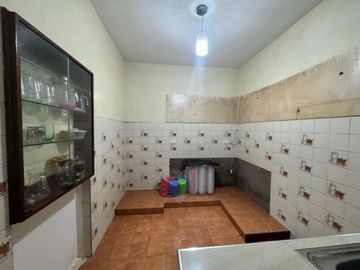 ¡GRAN OPORTUNIDAD! CASA DE 3 PISOS EN INDEPENDENCIA – UBICACIÓN ESTRATÉGICA