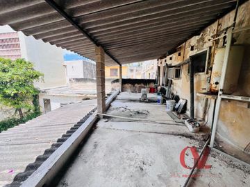 CASA COLONIAL PARA SER RESTAURADA EN CALLE PREMIUM EN EL CENTRO DE MERIDA