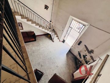 CASA COLONIAL PARA SER RESTAURADA EN CALLE PREMIUM EN EL CENTRO DE MERIDA