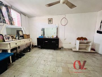 CASA COLONIAL PARA SER RESTAURADA EN CALLE PREMIUM EN EL CENTRO DE MERIDA