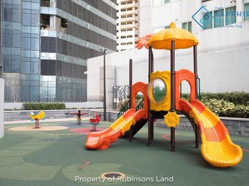 Rent to Own 1 BR Condo Unit in Sapphire Bloc Ortigas Pasig