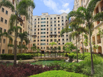 3BR Condo 123,50 sqm in Pinecrest Residential Resort in Newport City Pasay, Semi Furnished