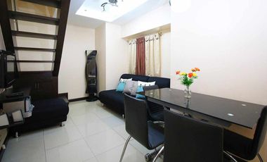VICTORIADEMANILA11BXX: For Sale Fully Furnished 2BR with Balcony in Victoria de Manila