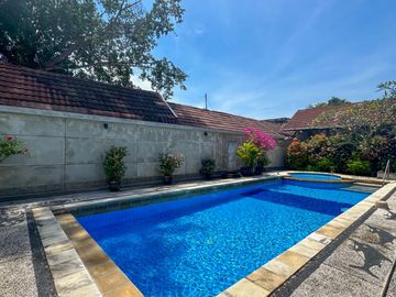 Modern Homestay Comfort with Pool Just Walking Distance to Sanur Beach Bali