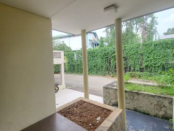 Rumah Siap huni Dalam Cluster Kebayoran Bintaro 15391-SC 0811189----