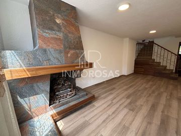 OPORTUNIDAD!! Vendo $80.000 Casa 4 Dormitorios, 1Parq, Sector Los Laureles