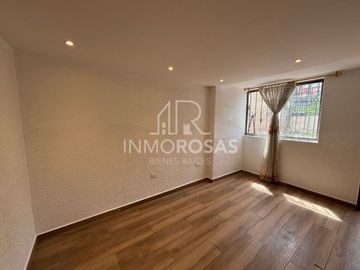 OPORTUNIDAD!! Vendo $80.000 Casa 4 Dormitorios, 1Parq, Sector Los Laureles