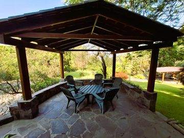 Oportunidad!! Vendo en Pachacamac, av. Reusche, ideal , casa de reposo, finca, hotel, restaurante
