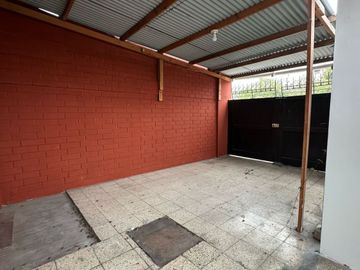 CASA DE DOS PLANTAS, SAN BORJA