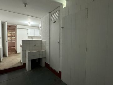 CASA DE DOS PLANTAS, SAN BORJA