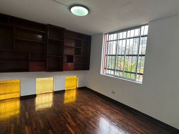 CASA DE DOS PLANTAS, SAN BORJA