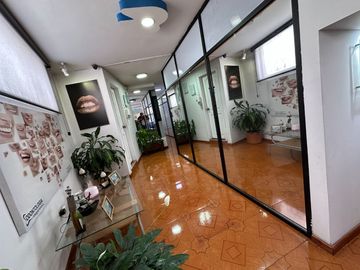 Casa comercial de venta norte de quito sector la ofelia