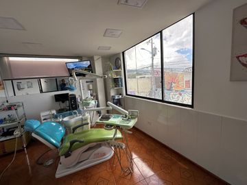 Casa comercial de venta norte de quito sector la ofelia