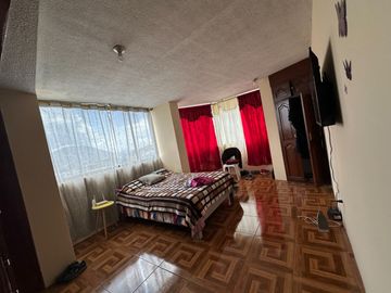 Casa comercial de venta norte de quito sector la ofelia