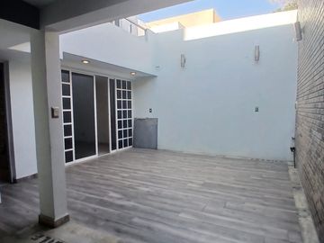 CASA EN VENTA EN CIRCUITO PINTORES COL.CIUDAD SATELITE (R)