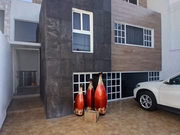 CASA EN VENTA EN CIRCUITO PINTORES COL.CIUDAD SATELITE (R)