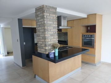 CASA EN VENTA EN CIRCUITO PINTORES COL.CIUDAD SATELITE (R)