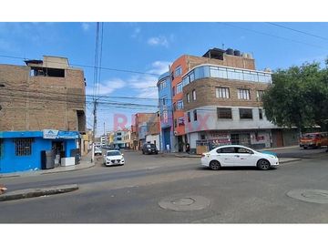 Vendo Departamento 2Do Piso En Calle Huascar Con Av. Los Incas Ao 50.70