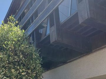 Se Vende casa con uso comercial , 2 casas con entrada independiente y local comercial UF 10.500