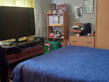 Se Vende casa con uso comercial , 2 casas con entrada independiente y local comercial UF 10.500