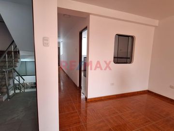Edificio En Venta Calle Huascar Con Av. Los Incas 681.87 M2