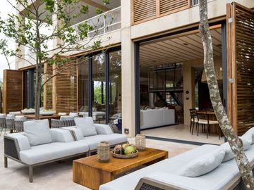 Lujosas Villas dentro de exclusivo complejo Corasol
