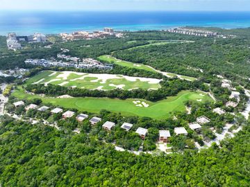 Lujosas Villas dentro de exclusivo complejo Corasol