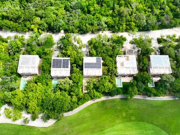 Lujosas Villas dentro de exclusivo complejo Corasol