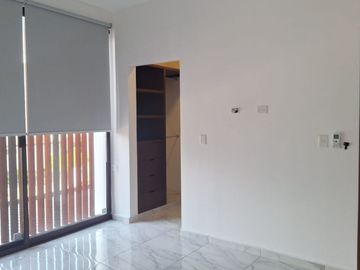 CASA EN VENTA EN RESIDENCIAL ARBOLADA, CANCUN