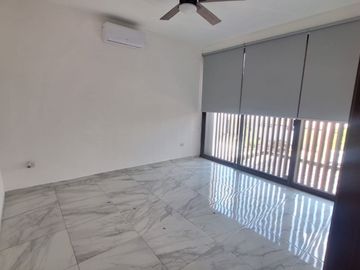 CASA EN VENTA EN RESIDENCIAL ARBOLADA, CANCUN