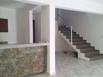 CASA EN VENTA EN RESIDENCIAL ARBOLADA, CANCUN