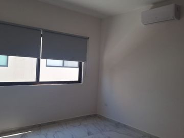 CASA EN VENTA EN RESIDENCIAL ARBOLADA, CANCUN