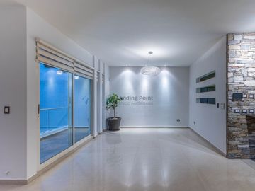 Casa en Venta Cumbres Elite