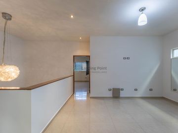 Casa en Venta Cumbres Elite